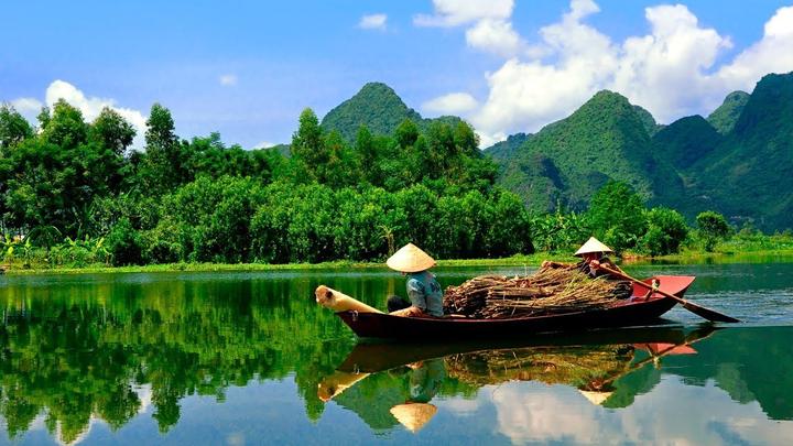 Từ 4 kiểu áo sơ mi dìm dáng, xỉn đến chiến lược content: Hotspot Matrix chia sẻ